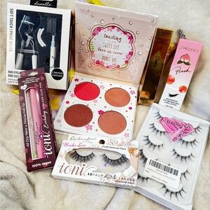 NEW Luxury Makeup Bundle YSL Beauty Bakerie